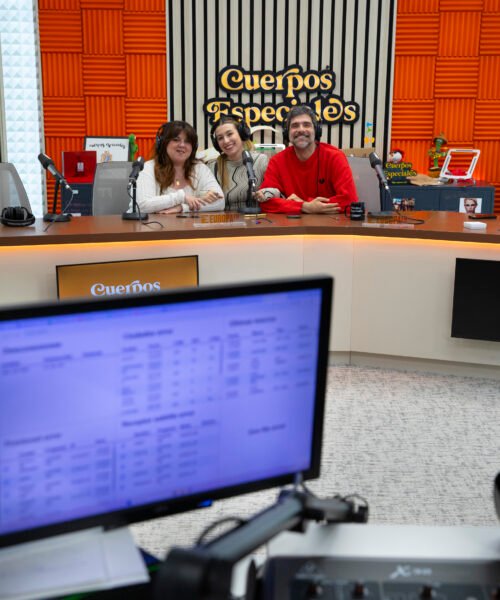 Lo que pasa en Cuerpos Especiales… no se queda en la radio