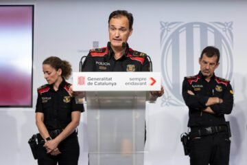 El comisario y exjefe de los Mossos Eduard Sallent deja el cuerpo