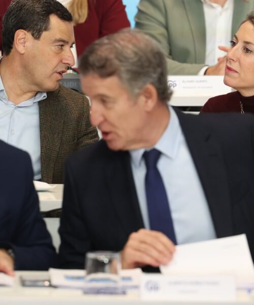 Los barones del PP esperan una aceleración de los acuerdos de gobierno por la convocatoria andaluza
