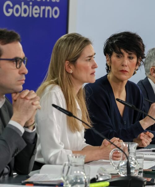 Jornada política del 17 de marzo de 2026 | Aagesen anuncia la liberación de 11,5 millones de barriles de petróleo de las reservas españolas