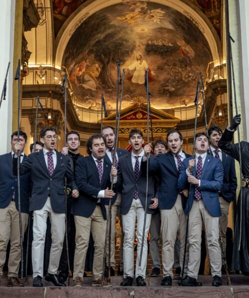 Los hombres de la Semana Santa de Sagunto rechazan que las mujeres procesionen con ellos: “La tradición es la tradición”