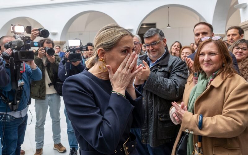 Guardiola fracasa, el calendario electoral se activa y Vox lanza un culpable: “El problema es Génova”