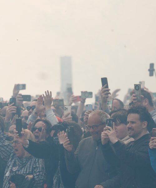 La oposición reclama en Valencia una tasa turística tras las Fallas y el Consell la rechaza