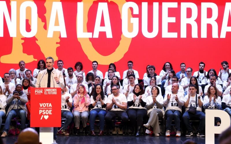 Sánchez tilda a Feijóo y a Abascal de “serviles” con Trump por defender “la ley del más fuerte” con su respaldo a la guerra de Irán