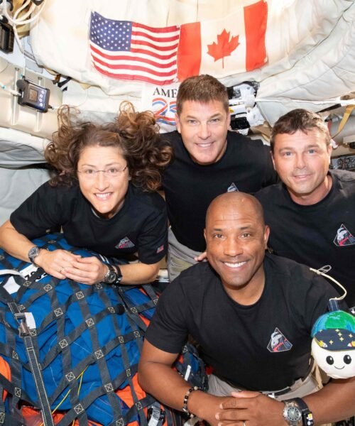 Artemis 2: Por qué arriesgar la vida de los humanos si podemos mandar robots al espacio