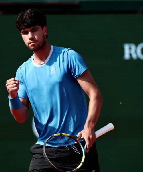 Alcaraz confirma su recuperación para llegar a la final de Montecarlo y medirse a Sinner por primera vez este año