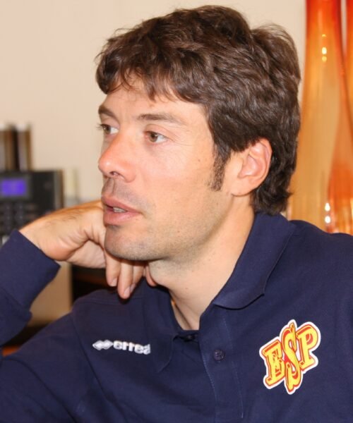 El ex ciclista Óscar Freire, condenado por un delito leve de injurias a su mujer