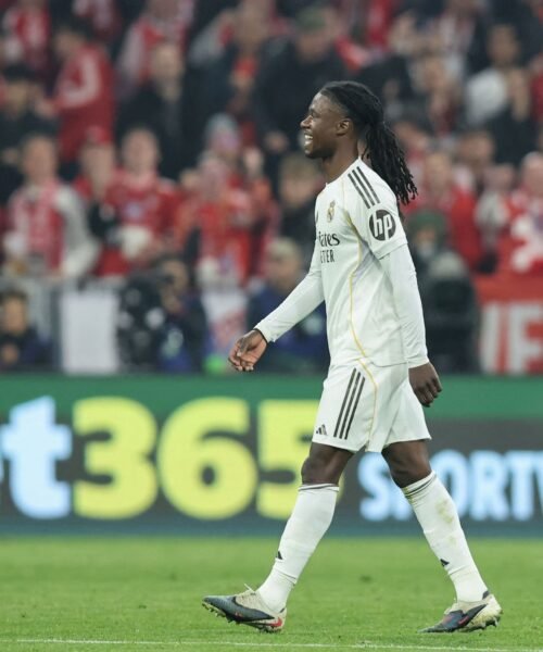 La decisiva roja a Camavinga en el Bayern-Real Madrid y la duda con el árbitro: «Creo que no sabía que era la segunda»