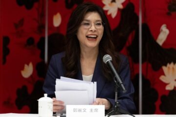 La líder opositora de Taiwán defiende en Pekín su acercamiento a China “para evitar una guerra”