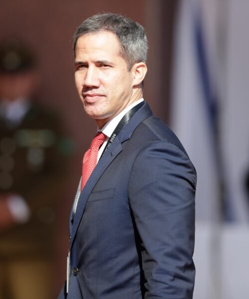 La pelea por los activos de Venezuela en Estados Unidos acerca al chavismo con la oposición