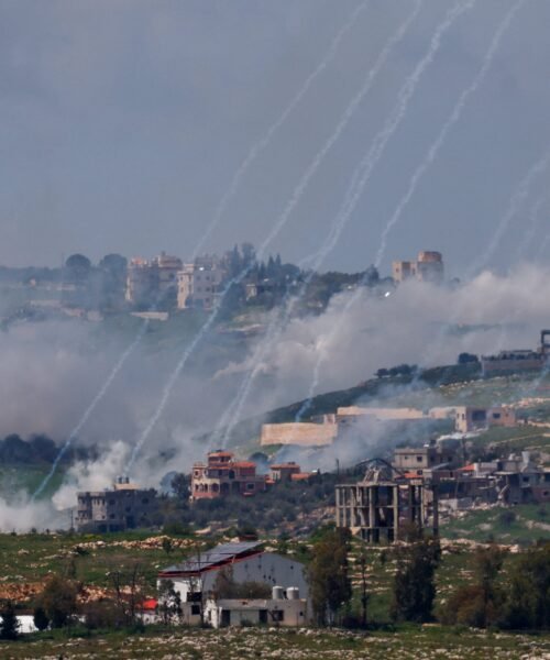 Cuatro días en busca de cadáveres y desaparecidos tras el brutal ataque israelí en Líbano