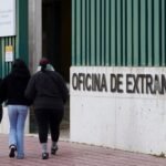 CC OO convoca una huelga indefinida en Extranjería en pleno proceso de regularización de inmigrantes
