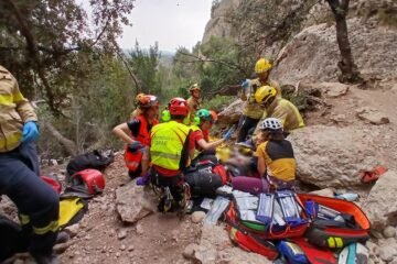 Dos escaladores resultan heridos en estado crítico en Montserrat
