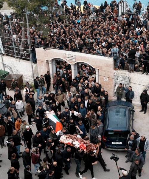 Los palestinos pierden una guerra en la que no han combatido: “No hay futuro para un Estado palestino, pero nunca dejaremos nuestra tierra”