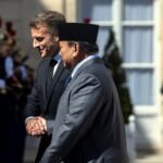 Última hora de la guerra de Estados Unidos e Israel contra Irán, en directo | Macron pide a EE UU e Irán que reanuden las negociaciones y que reabran el estrecho de Ormuz “sin controles ni peajes”