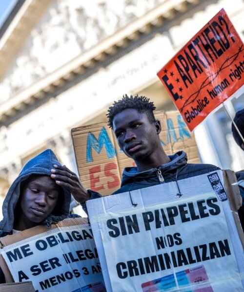 Guía práctica para la regularización: requisitos, papeleo y ventanillas