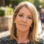Claudia Vázquez Villarraza presenta una innovadora mirada al autoconocimiento a través del simbolismo y la conciencia