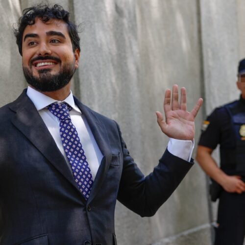 La Eurocámara levanta la inmunidad de Alvise Pérez por presunto acoso a una fiscal de Valencia