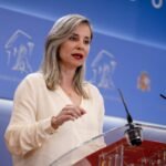 Sumar votará contra la ley de Junts para prohibir el burka en plena negociación sobre alquileres