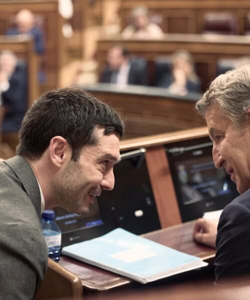 Bustinduy envía una carta a Feijóo ante el no del PP a la prórroga de los alquileres: “Reconsidere su posición”