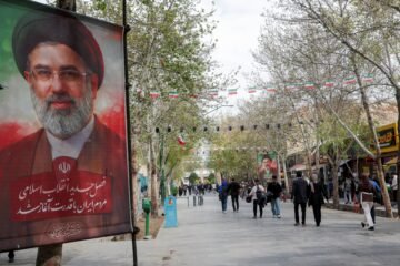 Última hora de la guerra de Estados Unidos e Israel contra Irán, en directo | Tres petroleros afectados por el bloqueo de EE UU atraviesan el estrecho de Ormuz