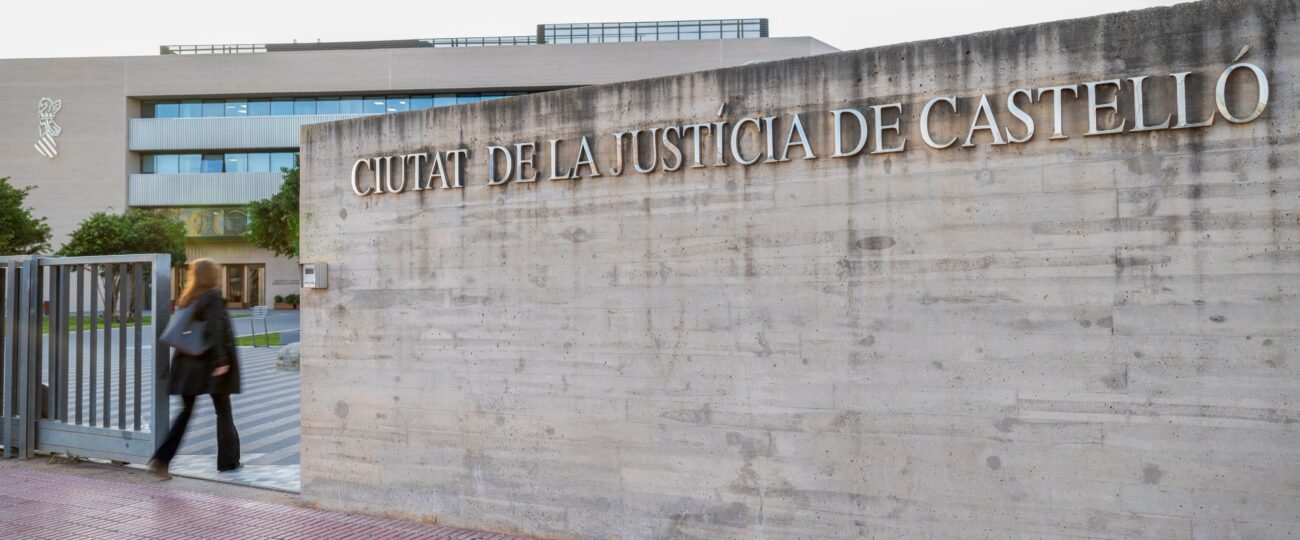 Seis años y medio de cárcel para los cabecillas de un clan desarticulado cuando transportaba cocaína en bolsas de supermercado