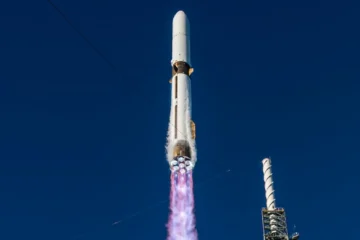 ¿Fin del dominio de SpaceX? Blue Origin reutilizará por primera vez el New Glenn este domingo