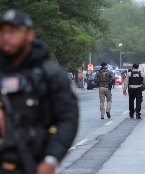 Un tiroteo en las inmediaciones de la Casa Blanca acaba con el atacante muerto y un herido
