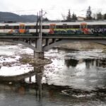 El Parlament aprueba multas de hasta 900.000 euros para los grafiteros de trenes