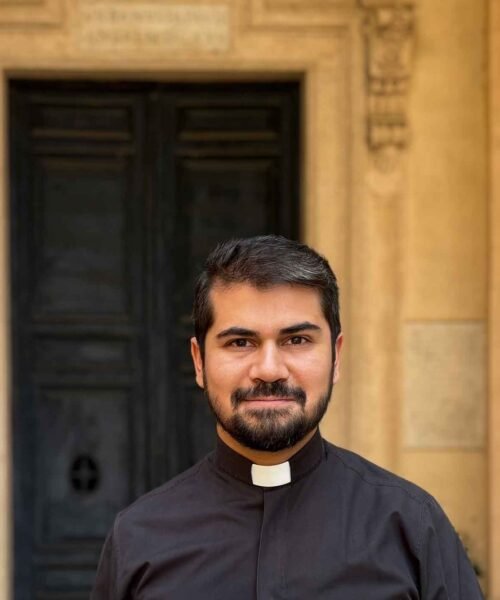 RENIEL ALÍ RAMÍREZ HERRERA PROPONE UNA REVISIÓN CRÍTICA DE LA VOCACIÓN CLERICAL EN SU ENSAYO ‘¿DISPENSADOR DISPENSADO? ELEMENTOS DE ESPIRITUALIDAD SACERDOTAL RENOVADA’