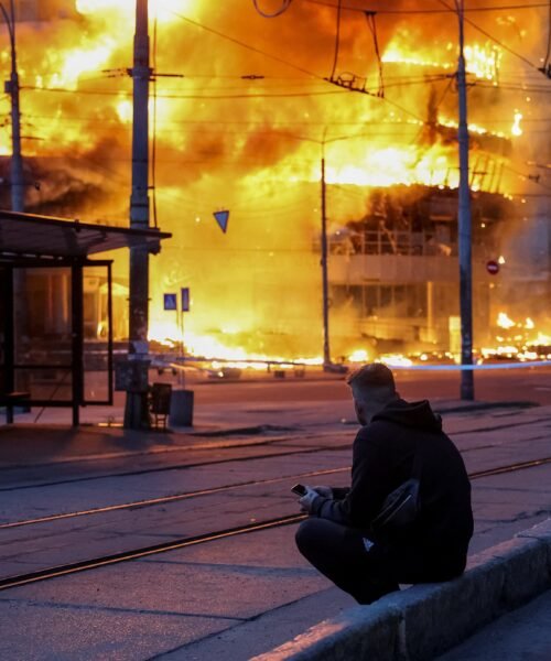 El último bombardeo de Rusia sobre Kiev, en imágenes