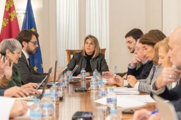 Tres formaciones presentan una moción de censura contra la alcaldesa de Cartagena, del PP