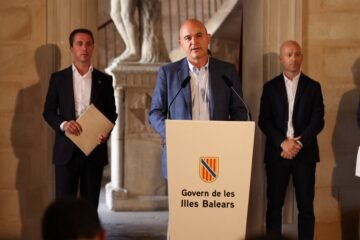 El presidente del Consell de Ibiza irá a juicio acusado de prevaricar al conceder un contrato