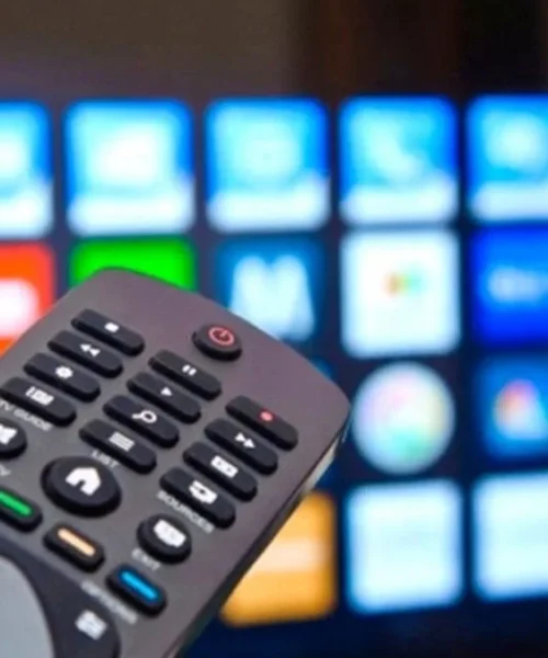 Por qué los televisores inteligentes se vuelvan más lentos cuanto más se usan