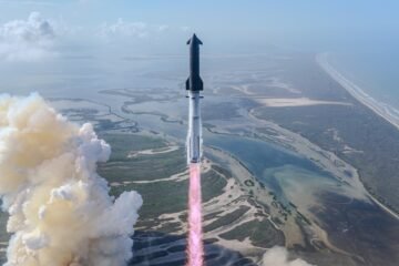El vuelo de Starship V3 no fue tan bien como parecía: la FAA ordena que se quede en tierra