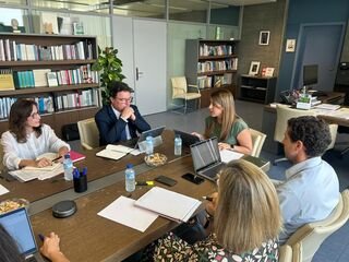 Junta impulsa la empleabilidad conectando oferta FP y universitaria a realidad empresarial