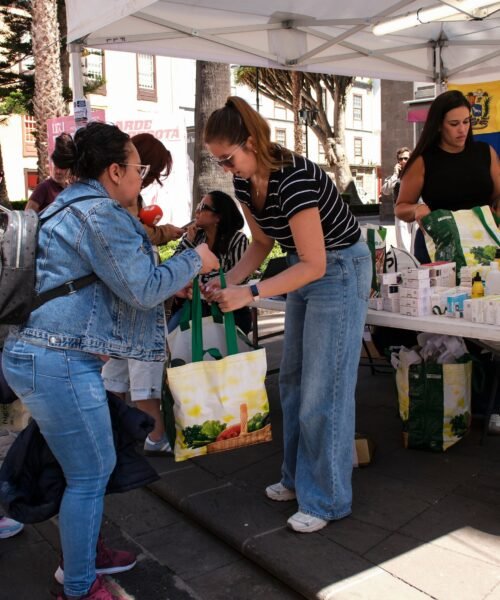España se vuelca con Venezuela tras el devastador terremoto