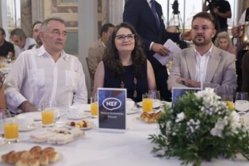Oltra insiste en alianzas que “desborden siglas” y Baldoví matiza: “Hay que desbordar las urnas”