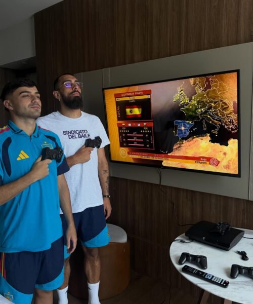 De la pocha de Sudáfrica al Mario Kart online, TikTok y una consola antigua en 2026: así ha cambiado la convivencia de la selección