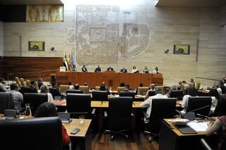 Belén Llera, Luciano Fernández y Álvaro Sánchez Ocaña, miembros Consejo Escolar extremeño