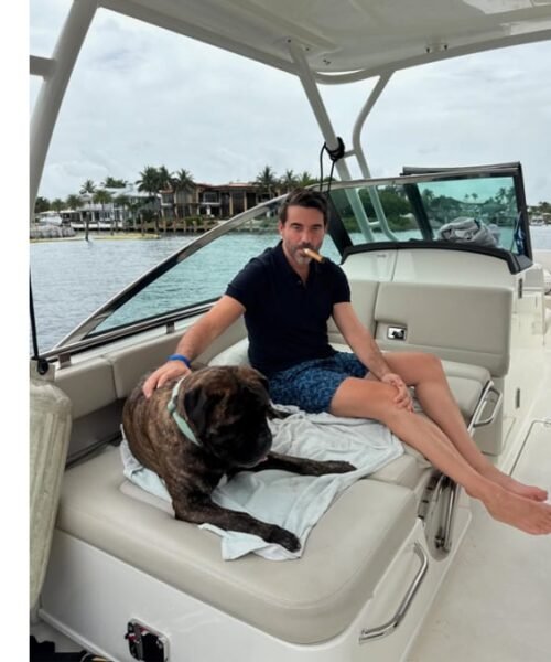 Javier Negre Inc, la multinacional del bulo