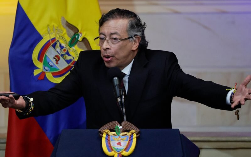 Un escándalo de corrupción sacude al Gobierno de Petro a días de terminar su mandato
