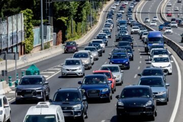 Operación salida de agosto 2026, en directo: tráfico, huelga de Renfe, carreteras cortadas y rutas alternativas para evitar atascos hoy