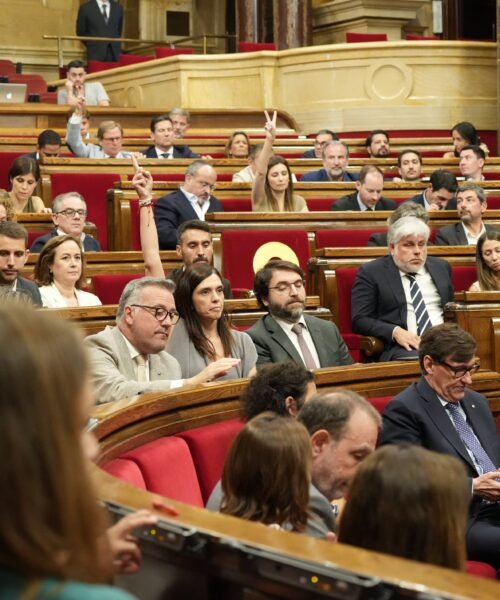 Aliança Catalana sería tercera fuerza y junto a Vox sumarían casi el 30% del Parlament, según el CEO