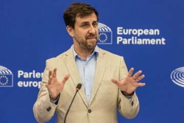La comisión de garantías de Junts descongela la investigación por acoso contra Toni Comín