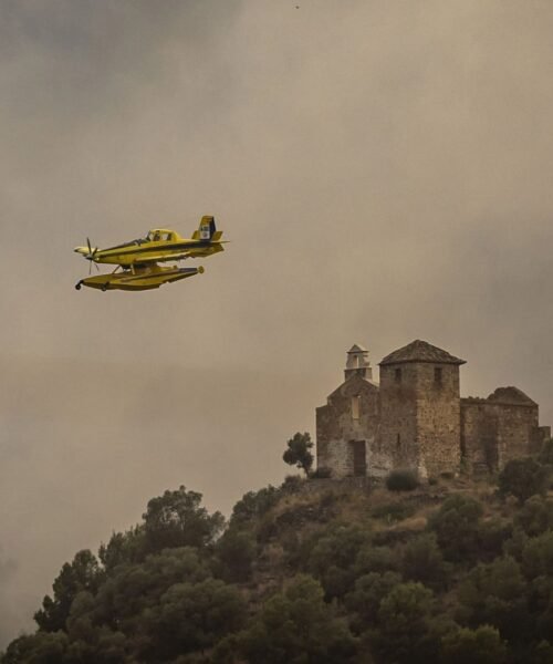 El fuego de la Vall d’Uixó se complica antes de la ola de calor: “Vamos con retraso”
