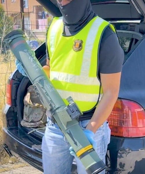 Desarticulada una red de tráfico de armas dirigida desde la cárcel por un preso con ayuda familiar