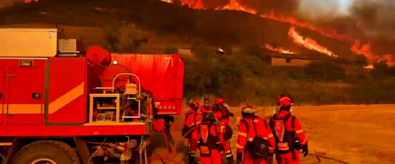 El incendio del municipio aragonés de Orés arrasa 14.000 hectáreas amenazando Uncastillo