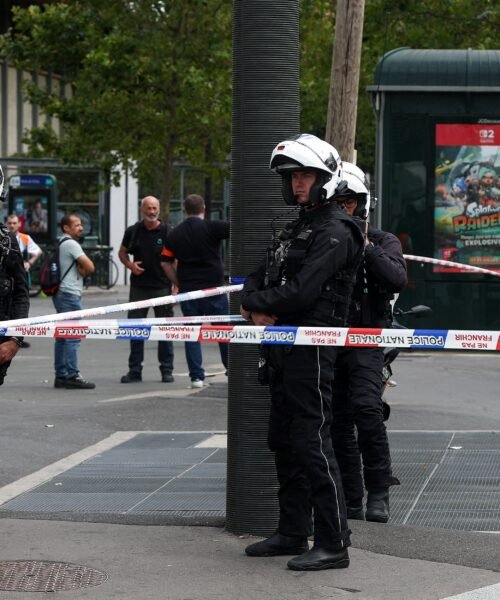 La policía francesa detiene a un hombre tras un ataque con cuchillo a tres mujeres en París
