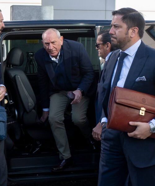 El antiguo DAO pide el cierre del sumario abierto contra él por agresión sexual